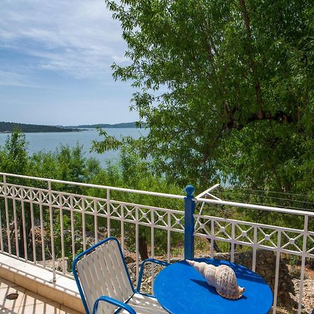 Sea View Retreat Studio In Agios Konstantinos! Dhavgáta Екстериор снимка